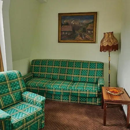 Hills Bed & Breakfast